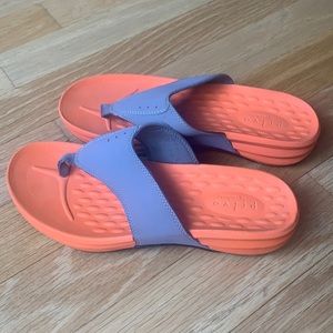 Privo Clark sandals, women’s 10